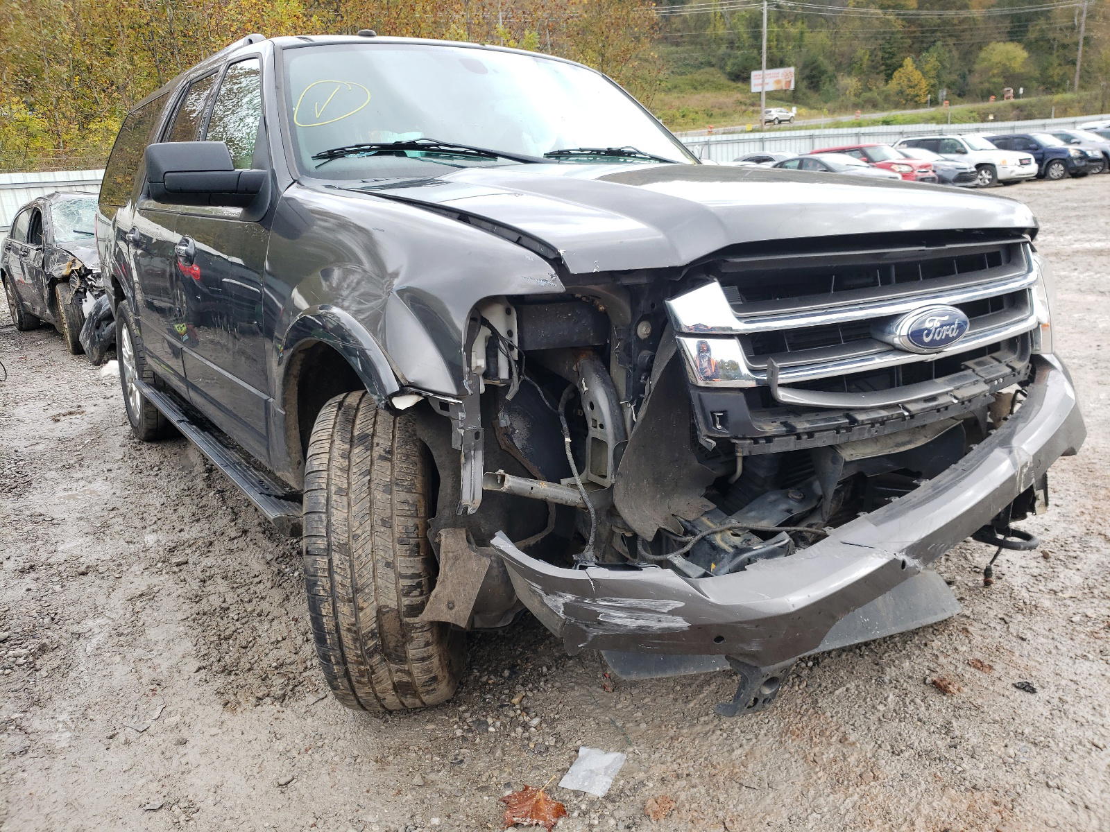 Photo 9 from auction – 2017 FORD EXPEDITION with VIN 1FMJK2AT8HEA27279