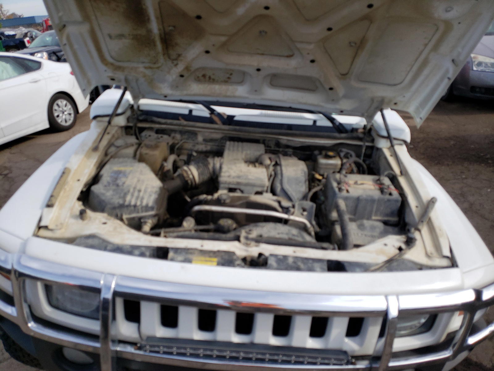 Photo 7 from auction – 2007 HUMMER H3 with VIN 5GTDN13E778166357