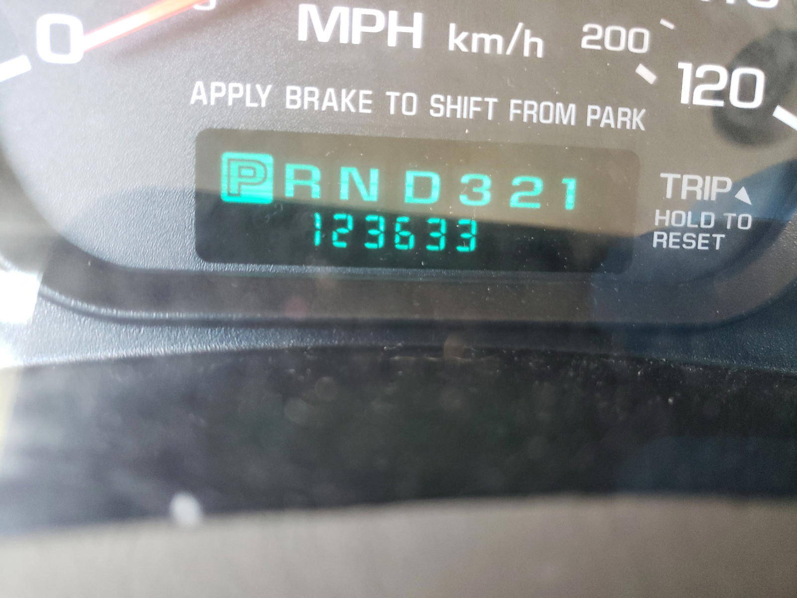 Photo 8 from auction – 2005 CHEVROLET IMPALA with VIN 2G1WF52E259172311