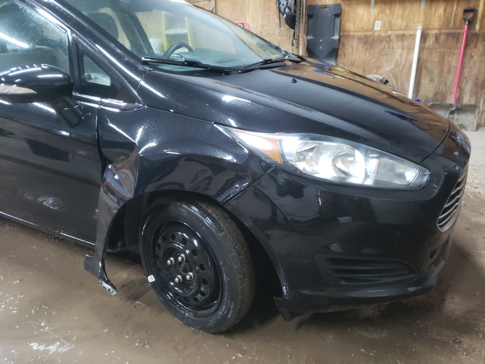 Photo 9 from auction – 2014 FORD FIESTA SE with VIN 3FADP4BE4EM205831