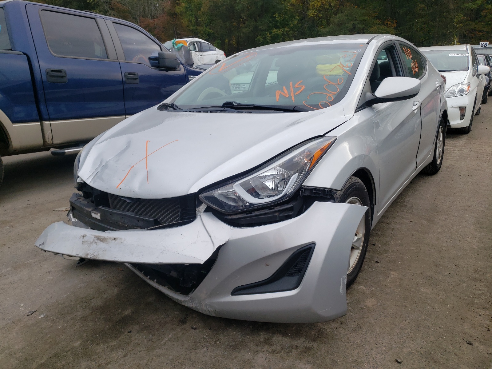 Photo 2 from auction – 2015 HYUNDAI ELANTRA SE with VIN 5NPDH4AE4FH638095