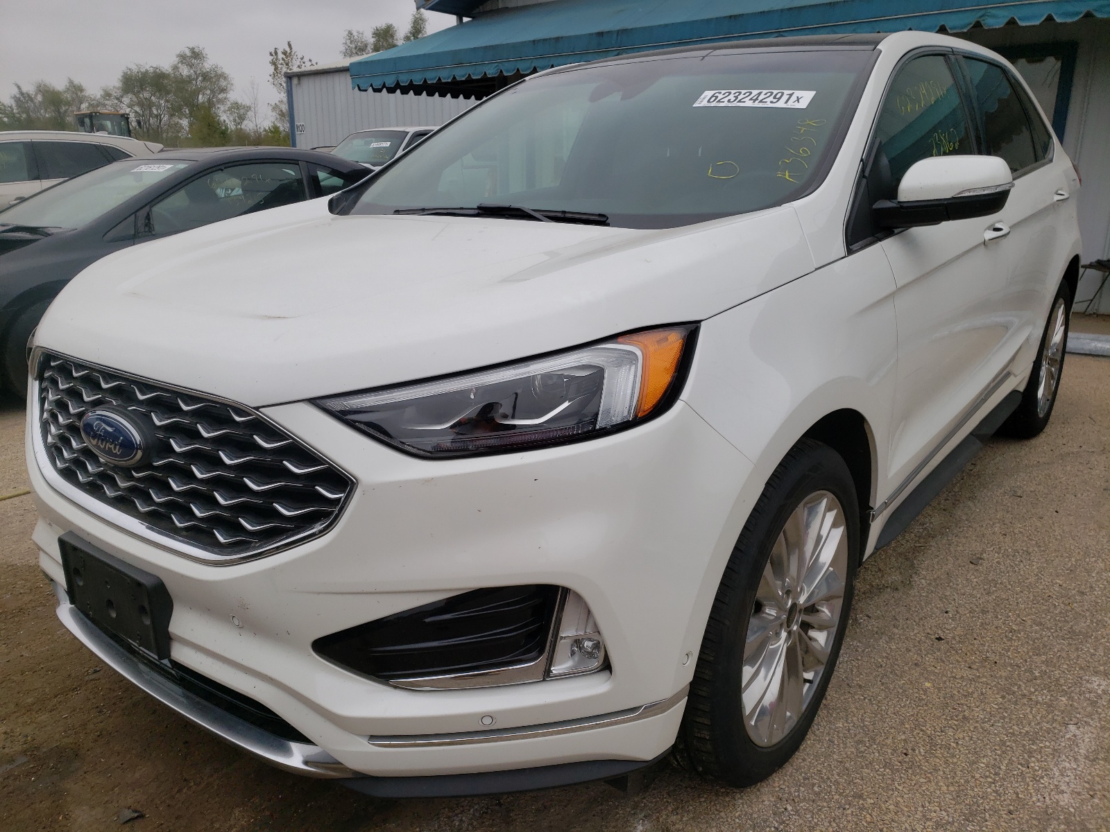 Photo 2 from auction – 2020 FORD EDGE TITAN with VIN 2FMPK4K96LBA36348