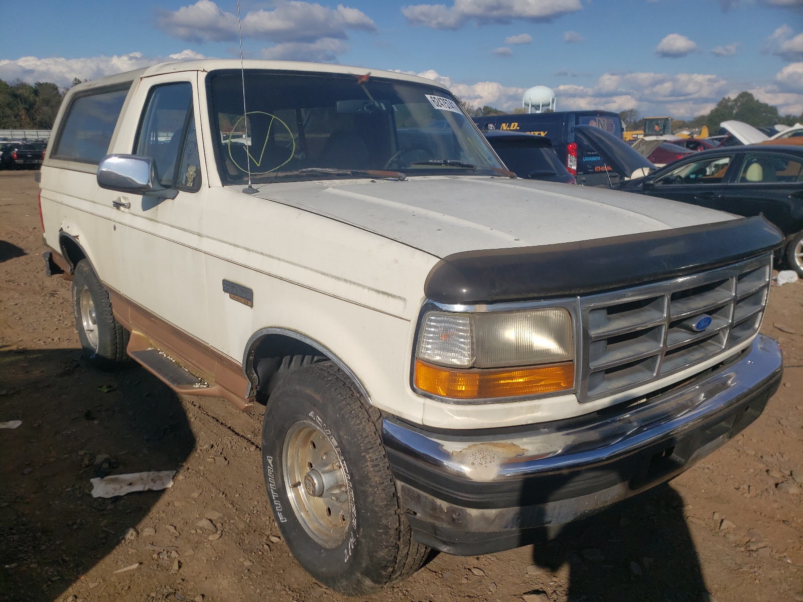 Photo 1 from auction – 1995 FORD BRONCO with VIN 1FMEU15N0SLA98190