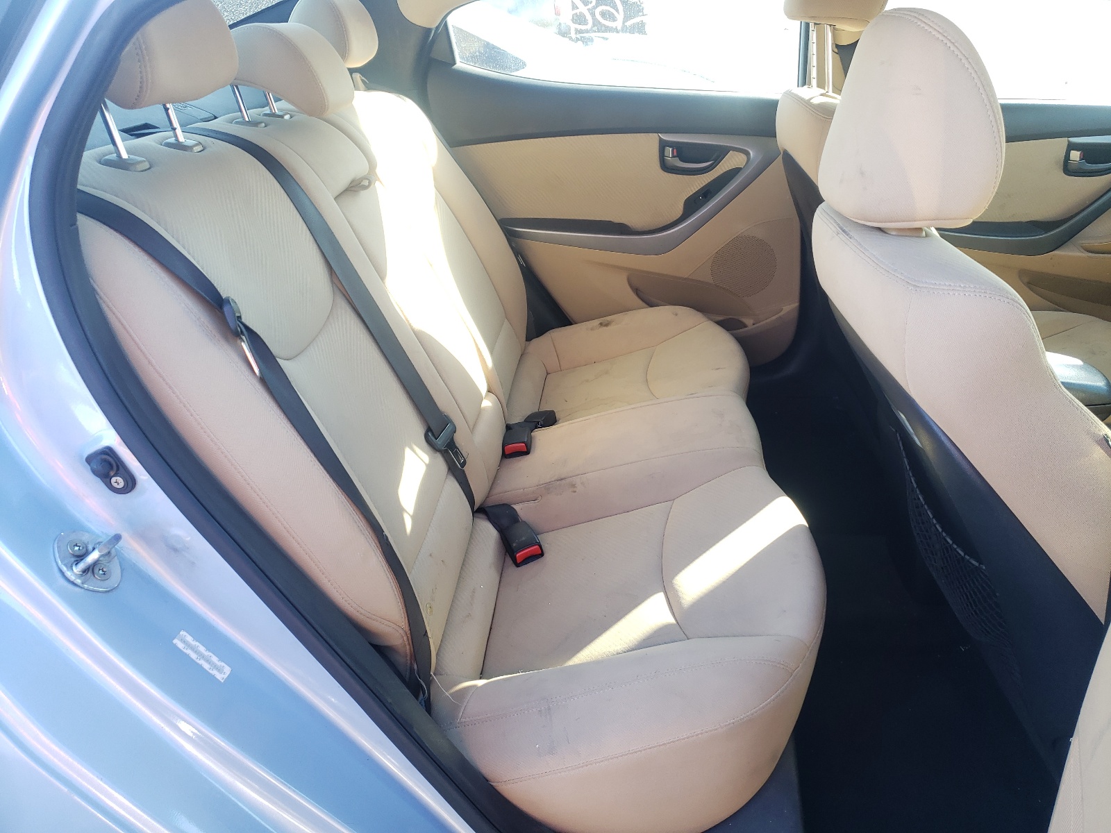 Photo 6 from auction – 2013 HYUNDAI ELANTRA GL with VIN KMHDH4AE2DU847396