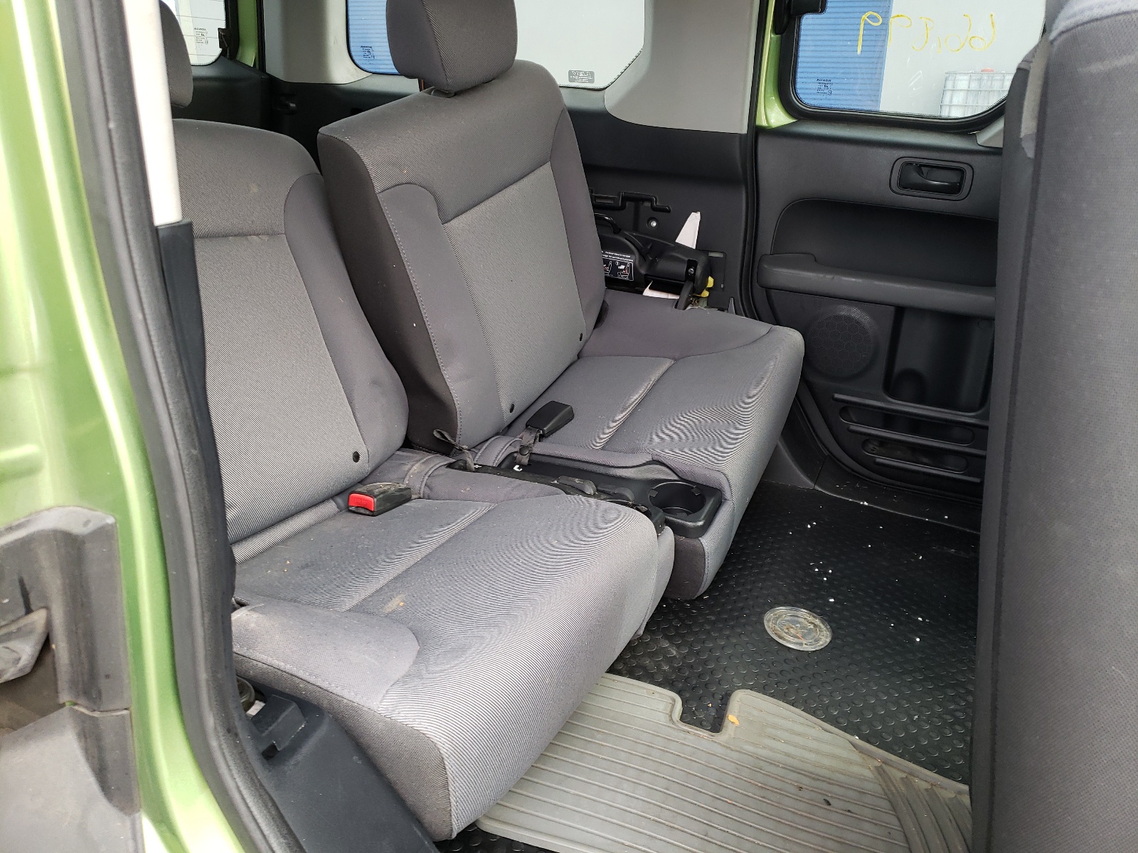 Photo 6 from auction – 2007 HONDA ELEMENT LX with VIN 5J6YH183X7L014846