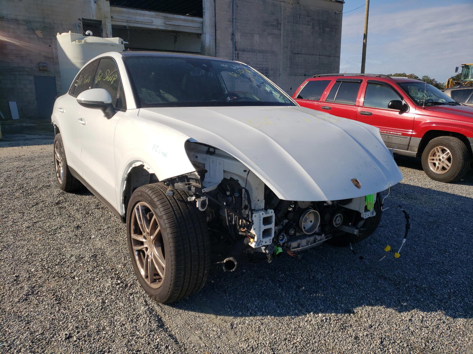 PORSCHE CAYENNE CO 2021 with VIN WP1BA2AY3MDA41452 - Photo from auction