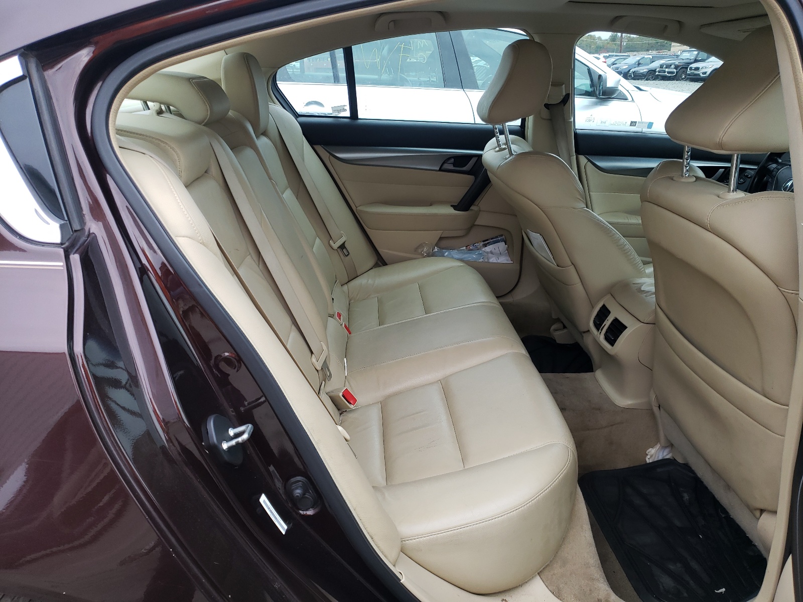 Photo 6 from auction – 2010 ACURA TL with VIN 19UUA8F29AA018550