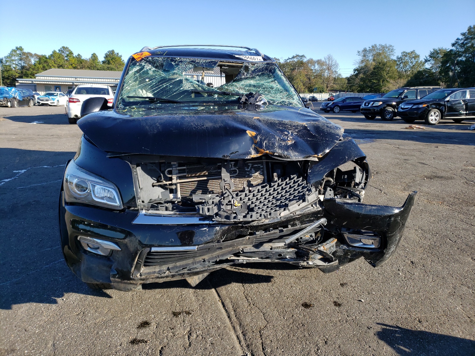 Photo 9 from auction – 2015 INFINITI QX80 with VIN JN8AZ2NF9F9571286