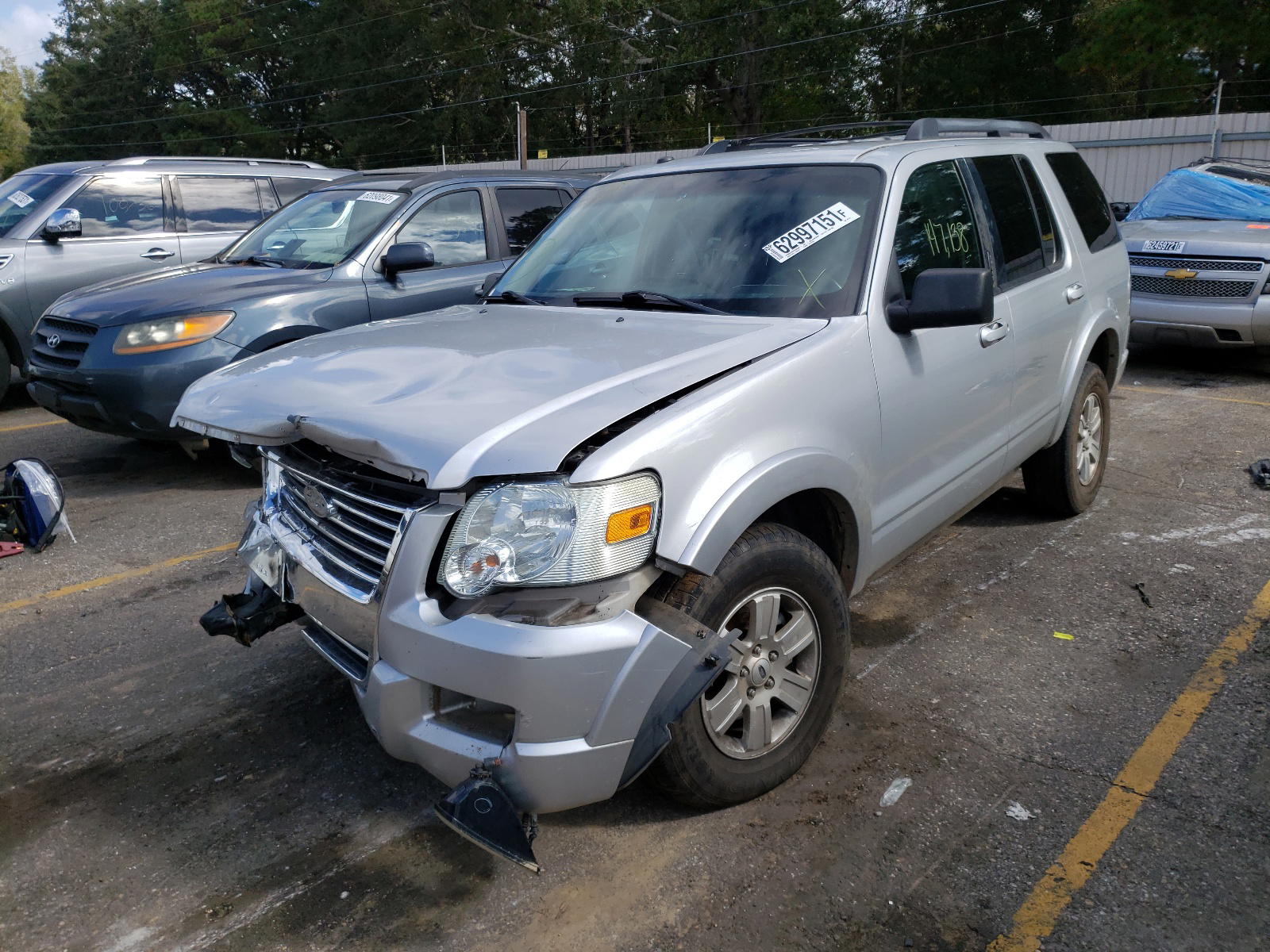 Photo 2 from auction – 2009 FORD EXPLORER X with VIN 1FMEU63E49UA21178