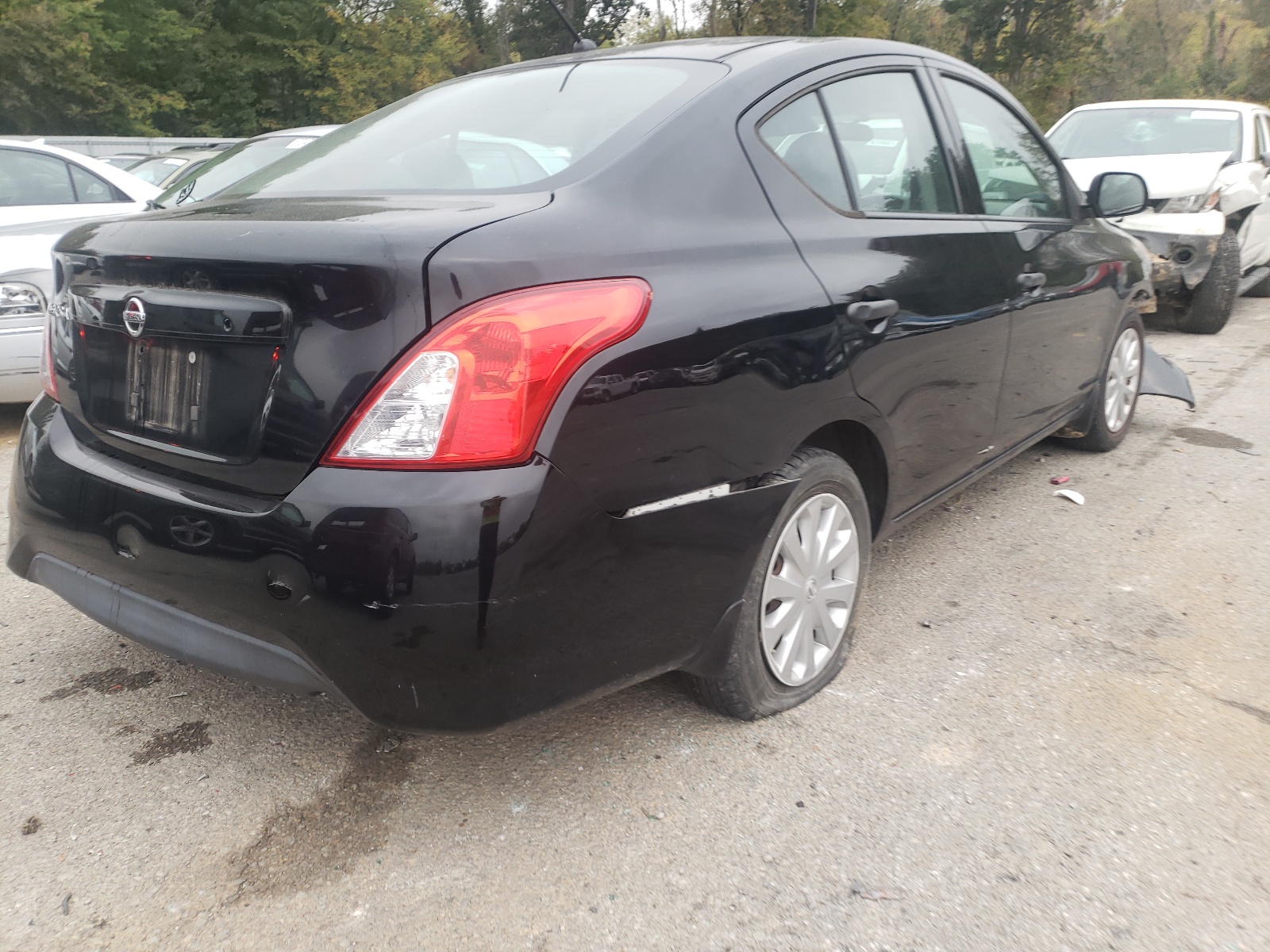 Photo 4 from auction – 2015 NISSAN VERSA S with VIN 3N1CN7AP3FL835785
