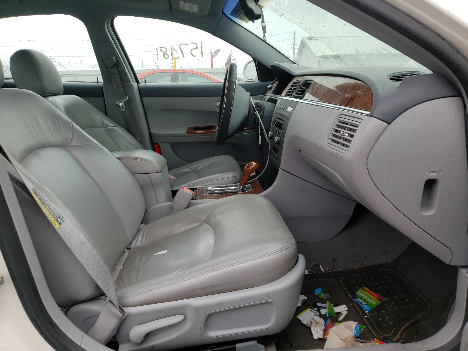Photo 5 from auction – 2005 BUICK LACROSSE C with VIN 2G4WD532751215357