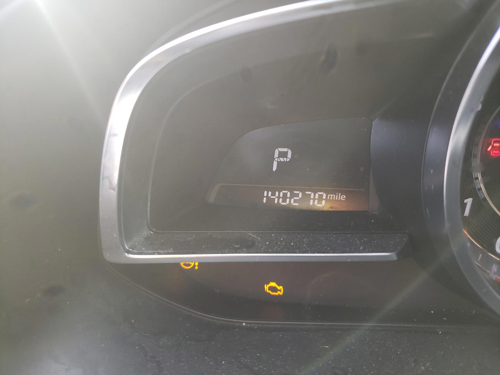 Photo 8 from auction – 2014 MAZDA 3 TOURING with VIN JM1BM1V30E1111588