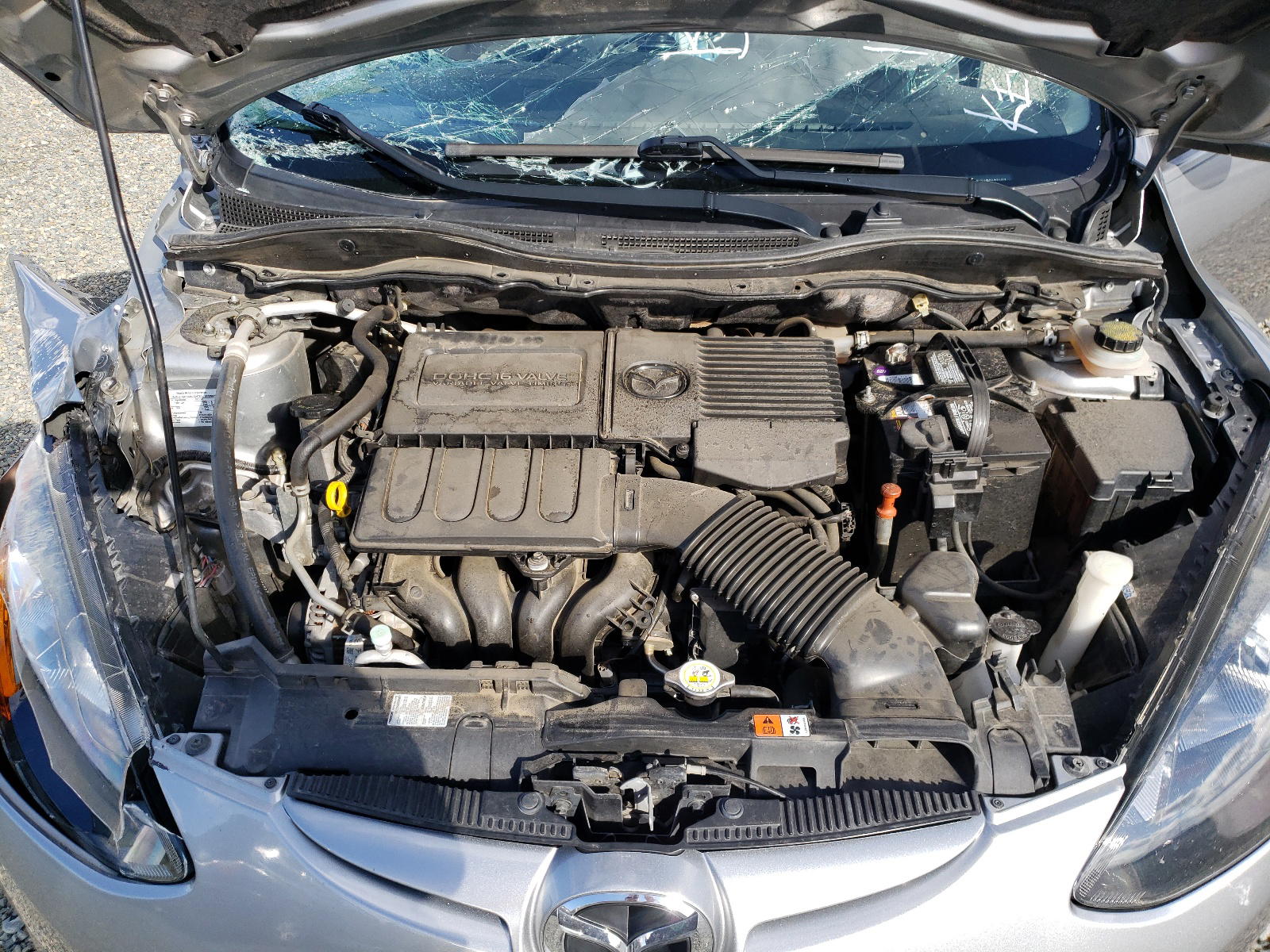 Photo 7 from auction – 2011 MAZDA MAZDA2 with VIN JM1DE1HY6B0107107