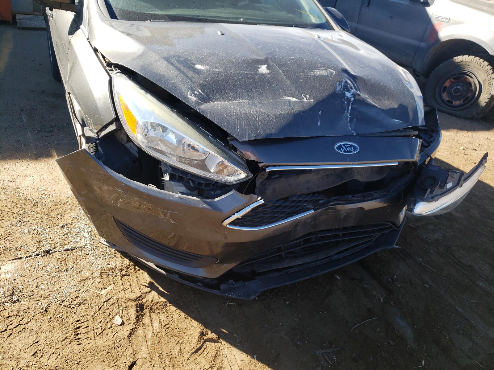 Photo 9 from auction – 2015 FORD FOCUS SE with VIN 1FADP3F23FL368760