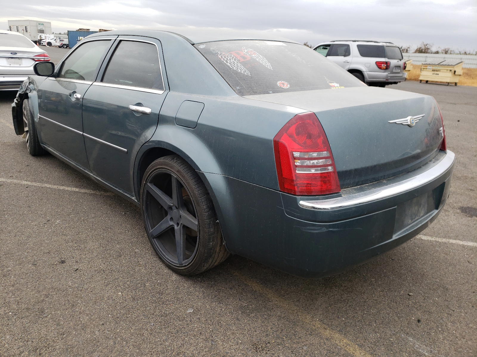 Photo 3 from auction – 2006 CHRYSLER 300C with VIN 2C3KA63H76H375970