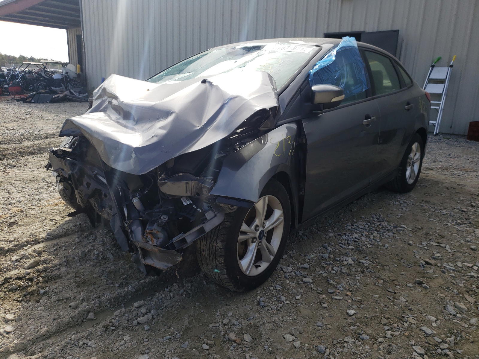 Photo 2 from auction – 2013 FORD FOCUS SE with VIN 1FADP3F20DL156220
