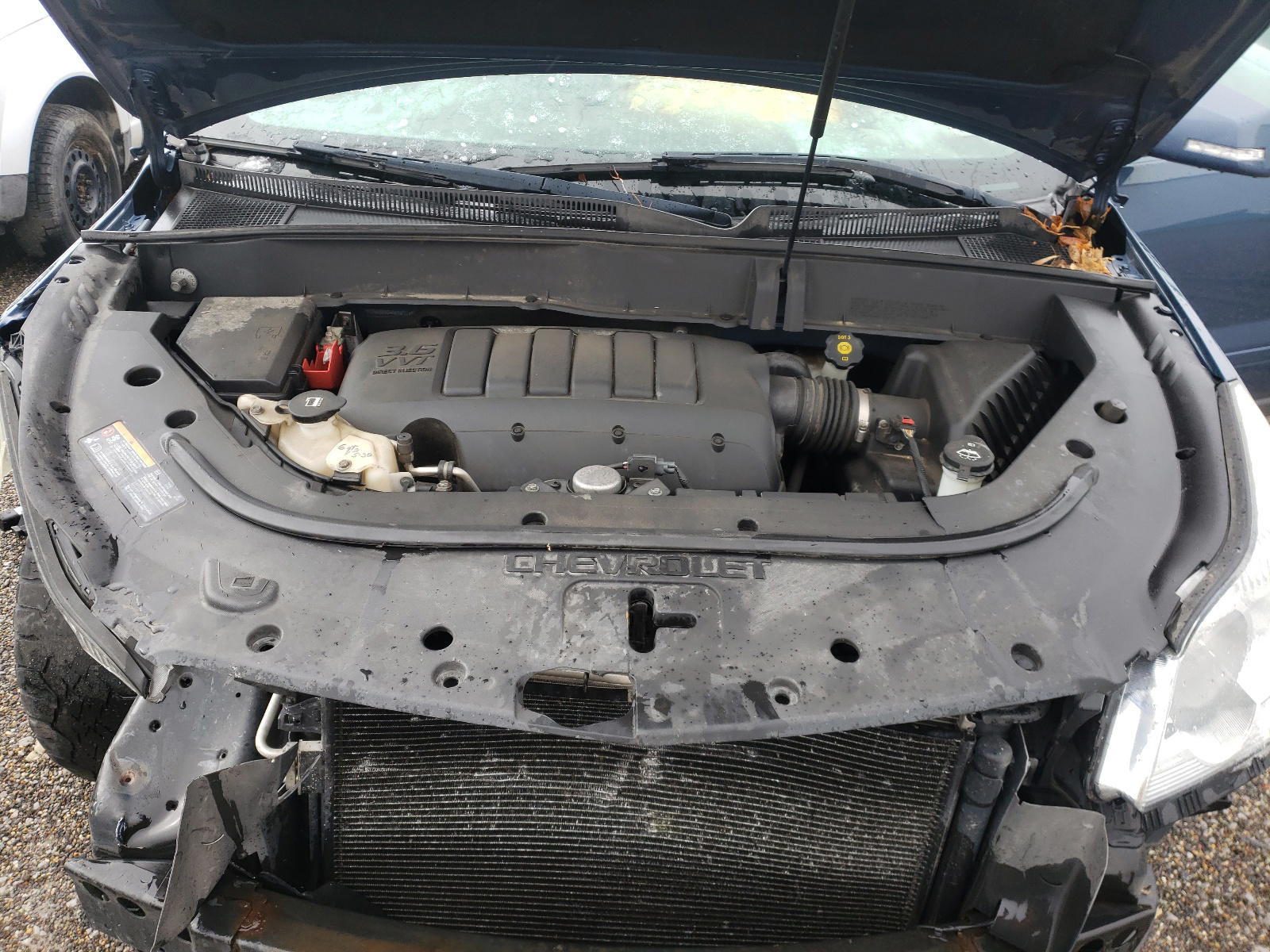 Photo 7 from auction – 2012 CHEVROLET TRAVERSE L with VIN 1GNKRGED4CJ281048