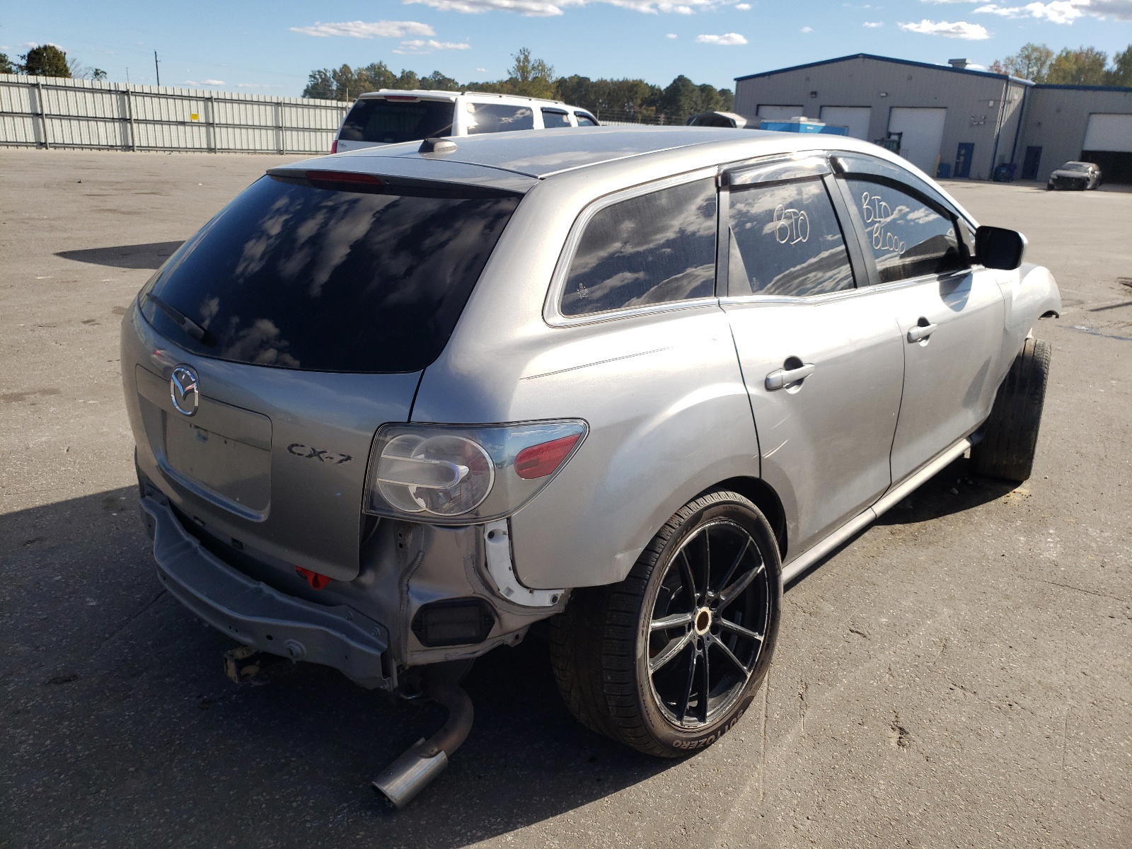 Photo 4 from auction – 2011 MAZDA CX-7 with VIN JM3ER2C52B0379141