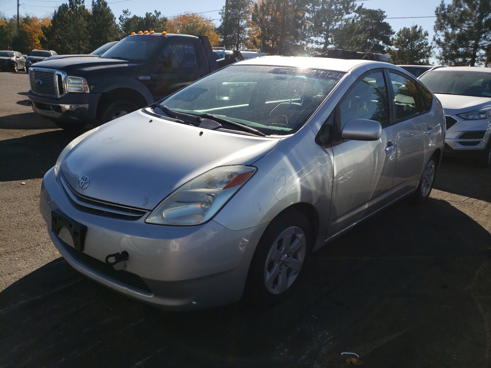 Photo 2 from auction – 2005 TOYOTA PRIUS with VIN JTDKB20U857011487