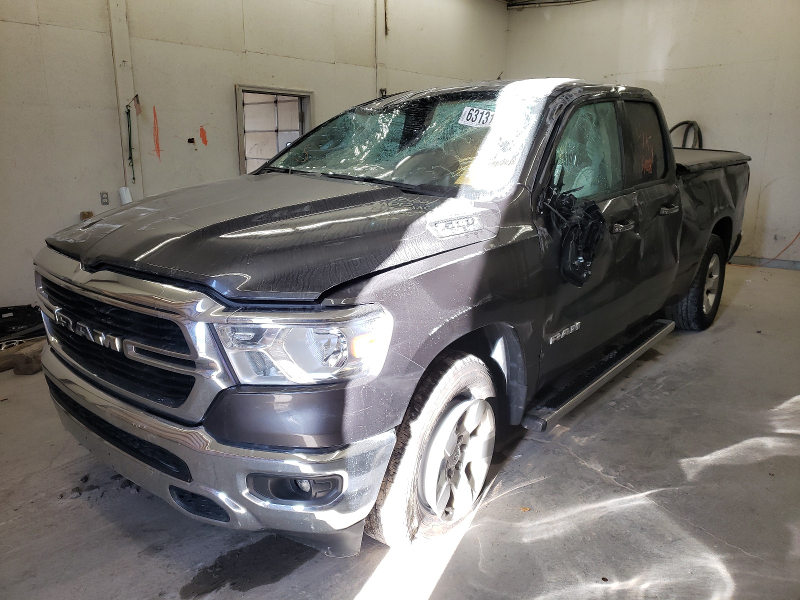 Photo 2 from auction – 2020 RAM 1500 BIG H with VIN 1C6SRFBT0LN316229