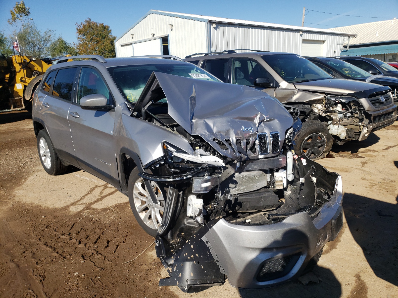 Photo 1 from auction – 2021 JEEP CHEROKEE L with VIN 1C4PJLCB5MD168872