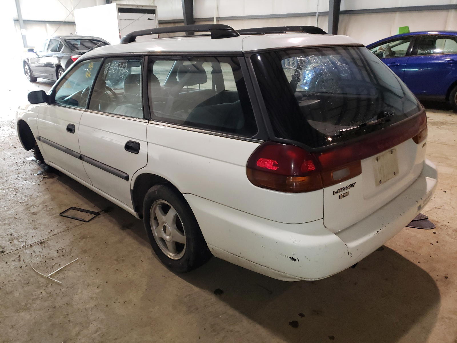 Photo 3 from auction – 1997 SUBARU LEGACY L with VIN 4S3BK4358V7322790