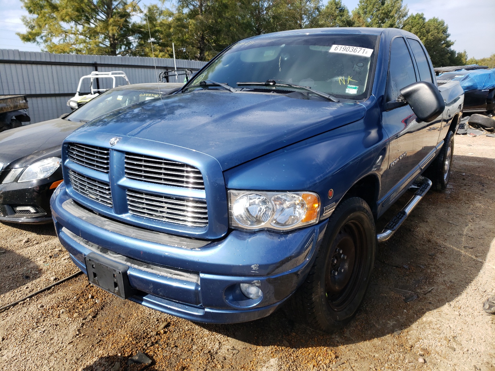 Photo 2 from auction – 2005 DODGE RAM 1500 S with VIN 1D7HU18D35S366329