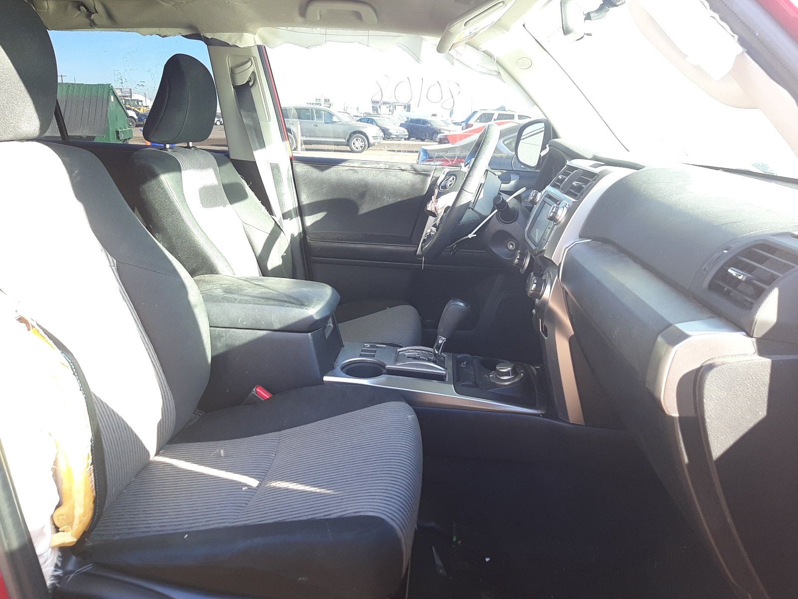 Photo 5 from auction – 2017 TOYOTA 4RUNNER SR with VIN JTEBU5JR0H5420102