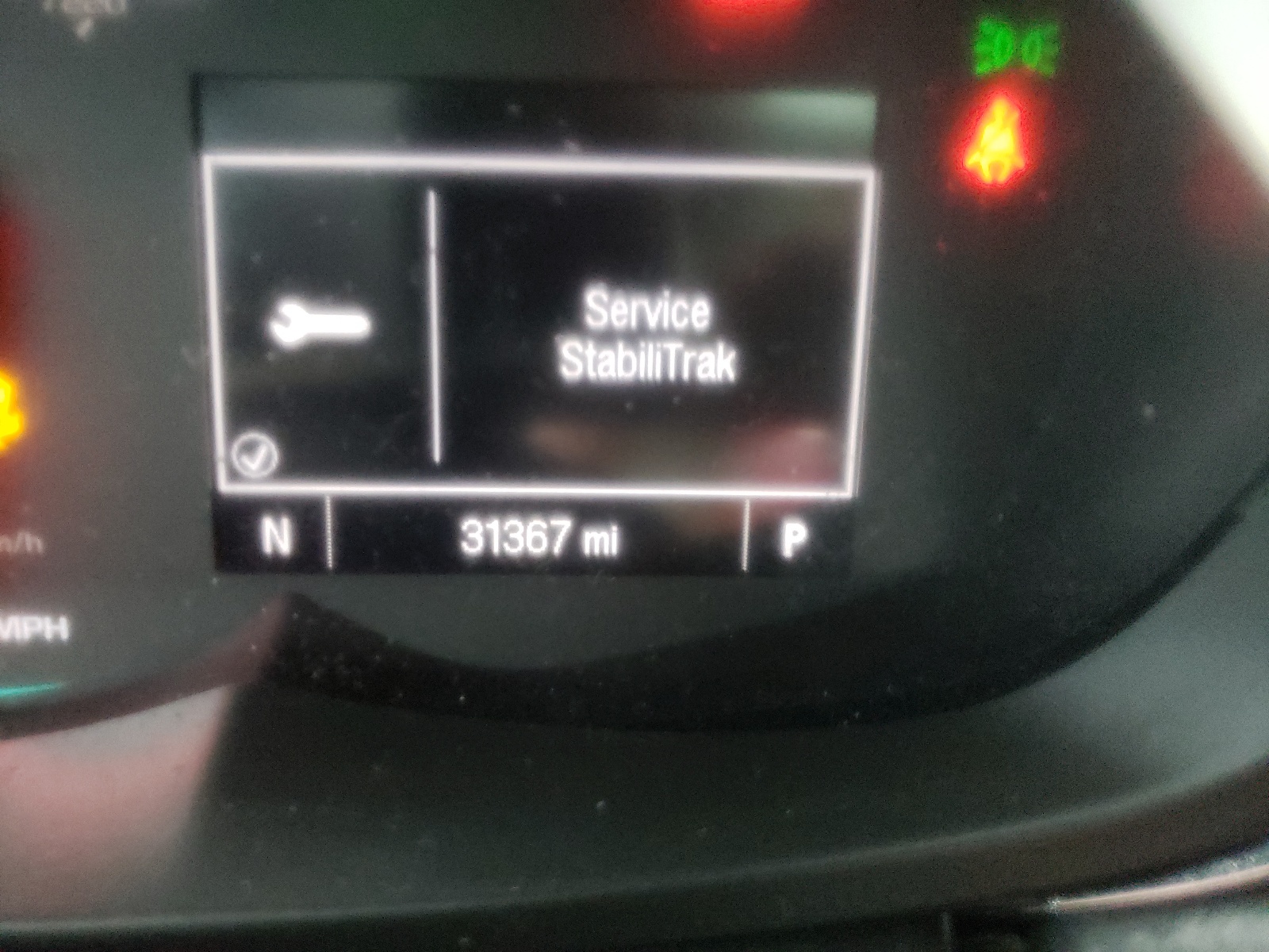 Photo 8 from auction – 2019 CHEVROLET TRAX LS with VIN 3GNCJKSB5KL196633