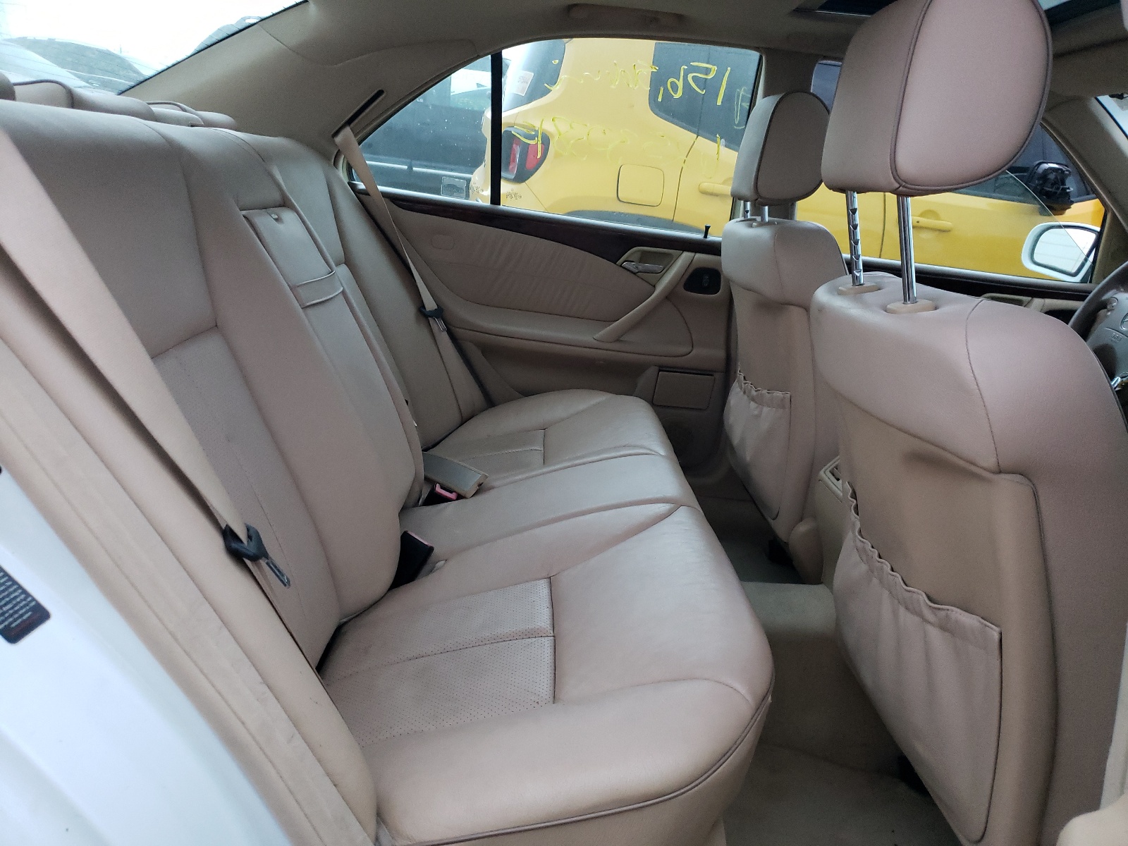Foto 6 de la subasta – 2000 MERCEDES-BENZ E-320 con VIN WDBJF65J4YB135679