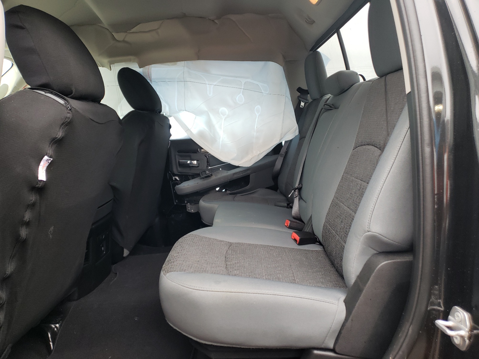Photo 6 from auction – 2017 RAM 1500 SLT with VIN 1C6RR7LG9HS850456