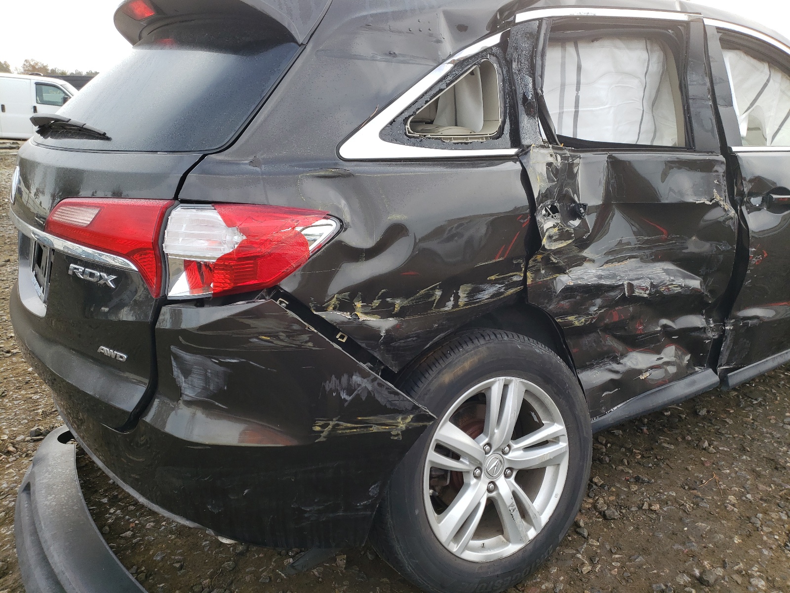 Photo 9 from auction – 2014 ACURA RDX with VIN 5J8TB4H34EL011233