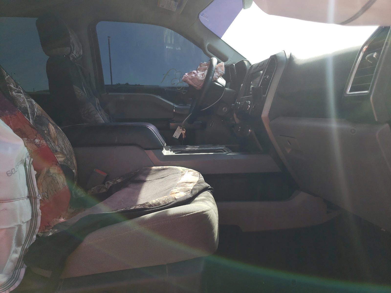 Photo 5 from auction – 2016 FORD F150 SUPER with VIN 1FTEW1EF8GKF83178