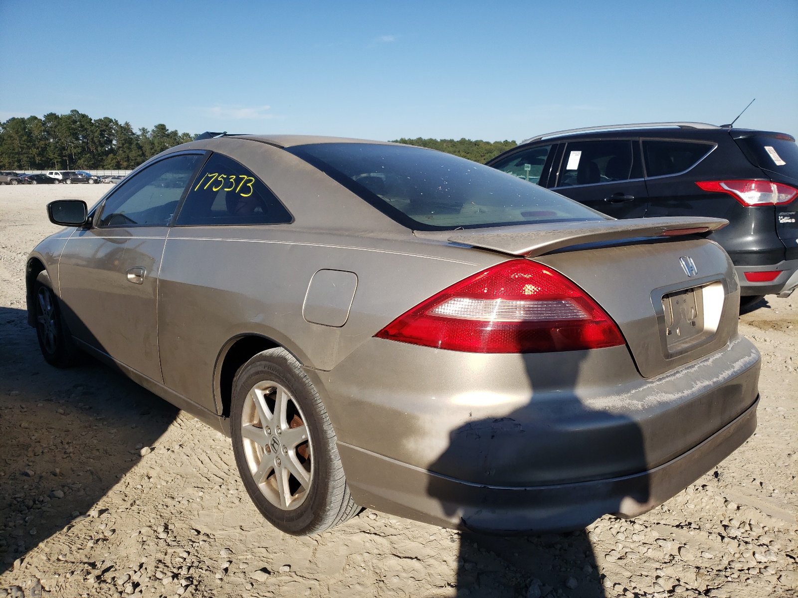 Photo 3 from auction – 2003 HONDA ACCORD EX with VIN 1HGCM82673A008002