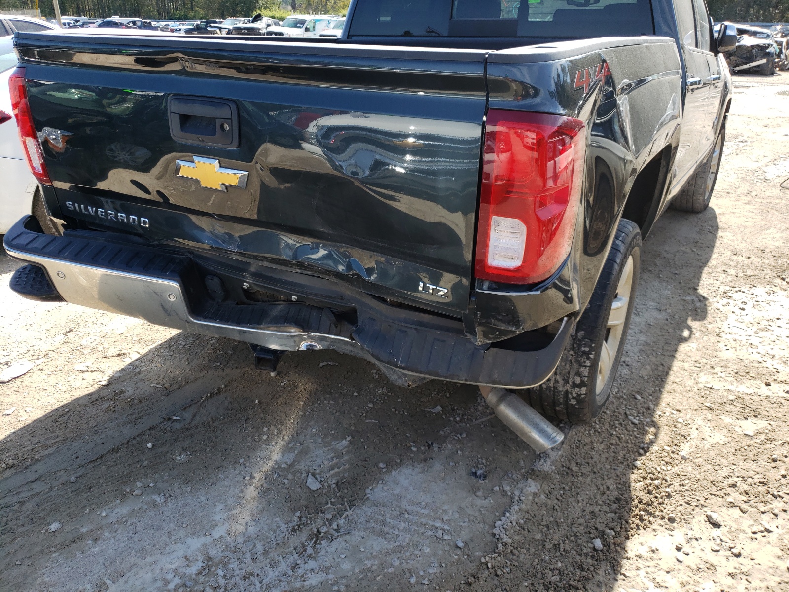 صورة رقم 9 من المزاد - 2018 CHEVROLET SILVERADO مع VIN 3GCUKSEC6JG556921