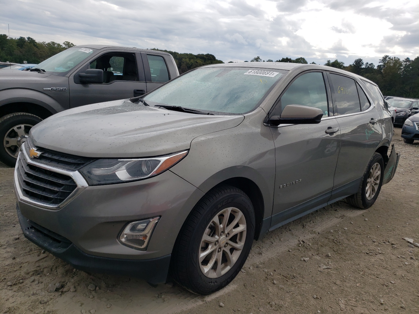 Photo 2 from auction – 2018 CHEVROLET EQUINOX LT with VIN 3GNAXJEV3JL119926