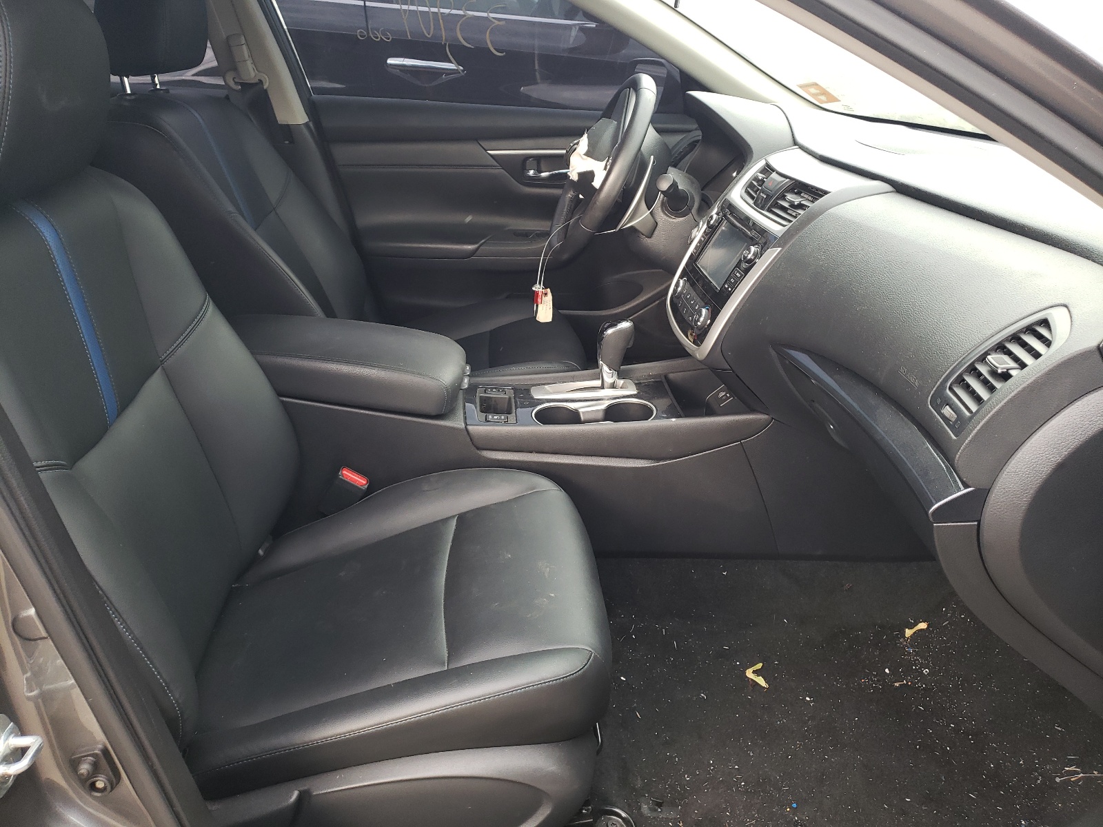 Photo 5 from auction – 2018 NISSAN ALTIMA 2.5 with VIN 1N4AL3AP4JC298826