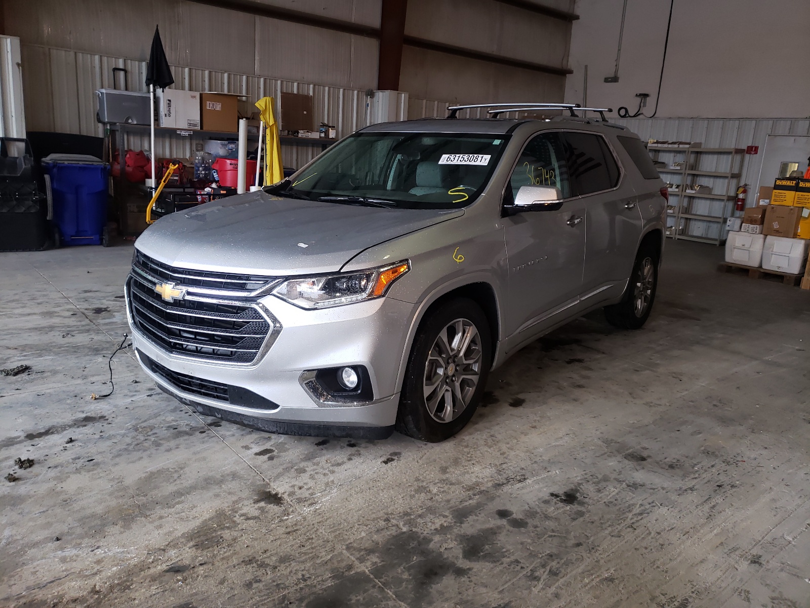 Photo 2 from auction – 2019 CHEVROLET TRAVERSE with VIN 1GNERKKW7KJ207675