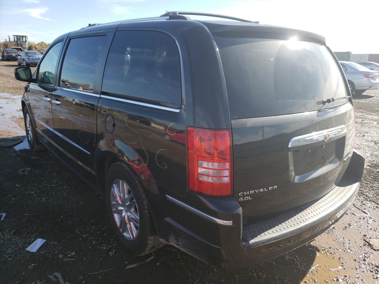 Photo 3 from auction – 2010 CHRYSLER TOWN & COU with VIN 2A4RR7DX5AR321787