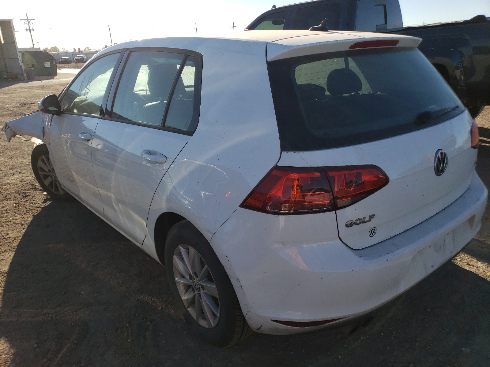 Photo 3 from auction – 2015 VOLKSWAGEN GOLF with VIN 3VW217AU6FM078172