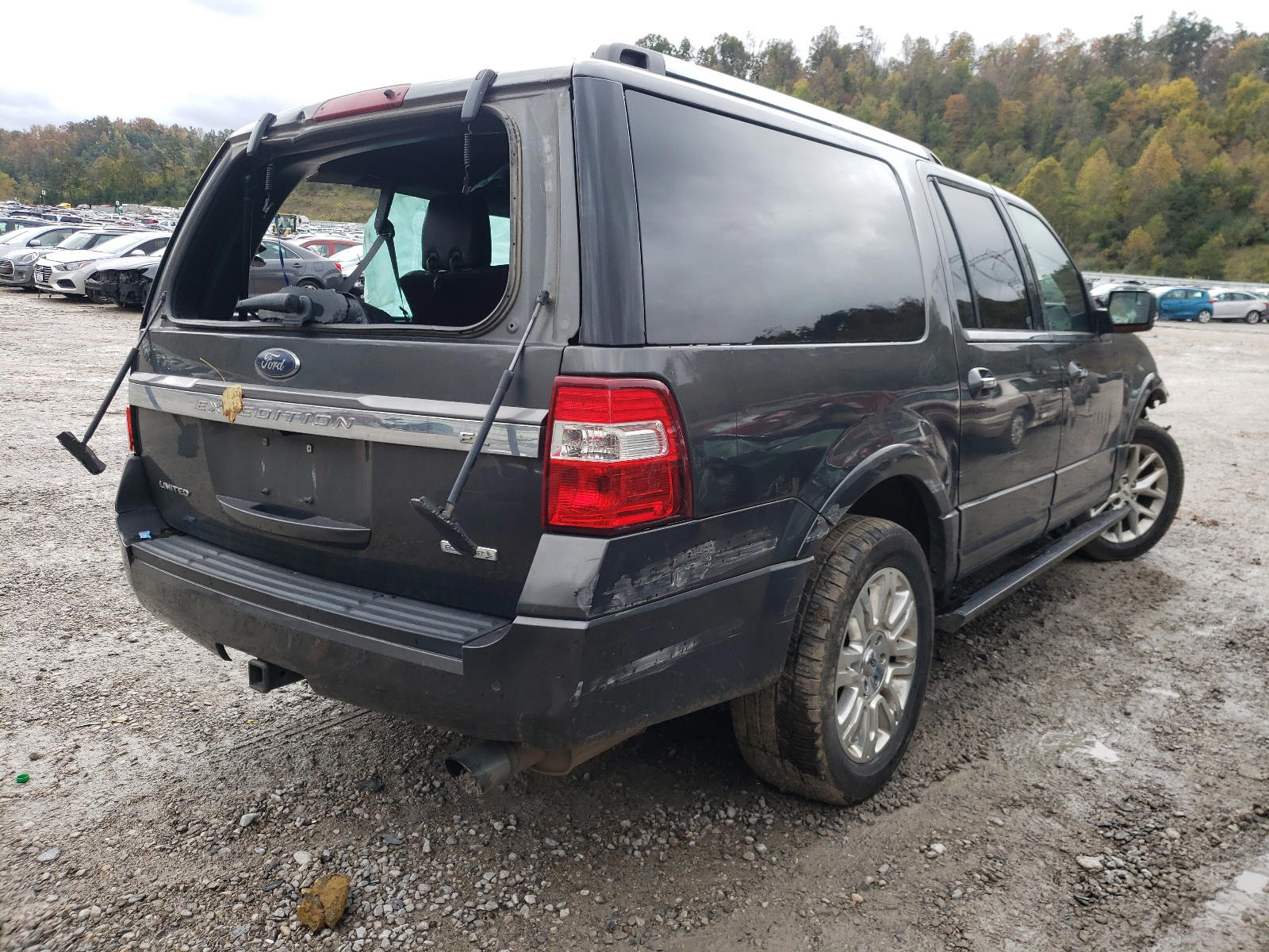 Photo 4 from auction – 2017 FORD EXPEDITION with VIN 1FMJK2AT8HEA27279