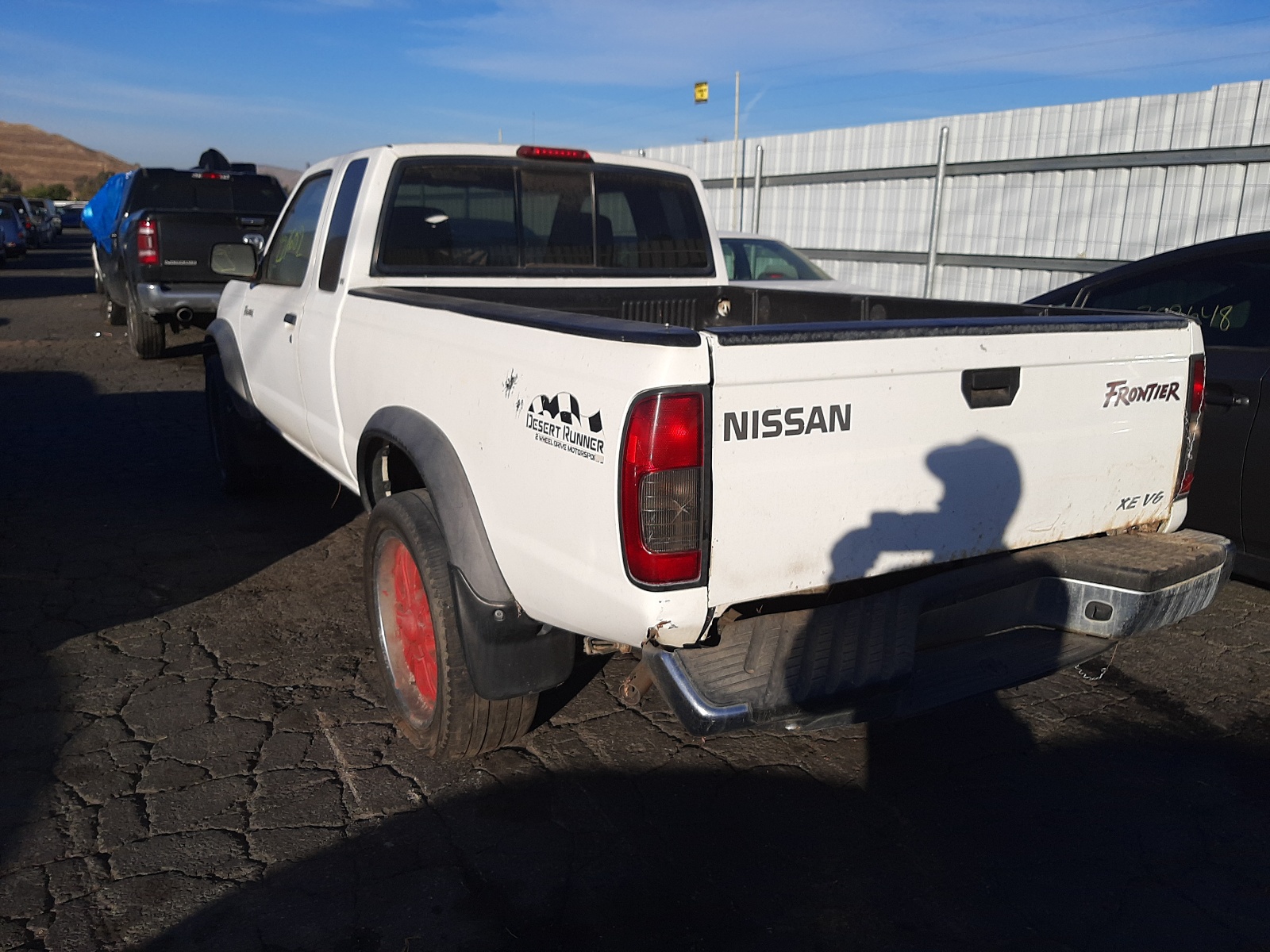 Photo 3 from auction – 2000 NISSAN FRONTIER K with VIN 1N6ED26T1YC396700