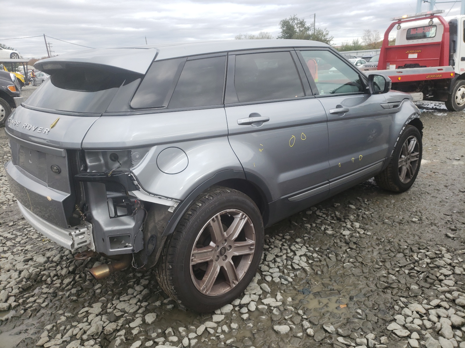 Photo 4 from auction – 2013 LAND ROVER RANGE ROVE with VIN SALVP2BG0DH746410