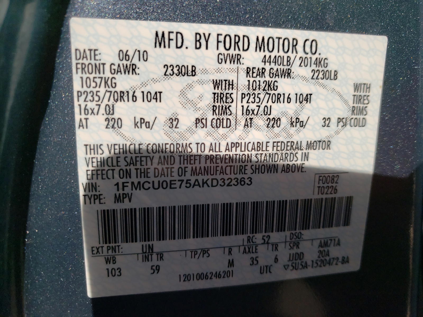 Photo 10 from auction – 2010 FORD ESCAPE LIM with VIN 1FMCU0E75AKD32363