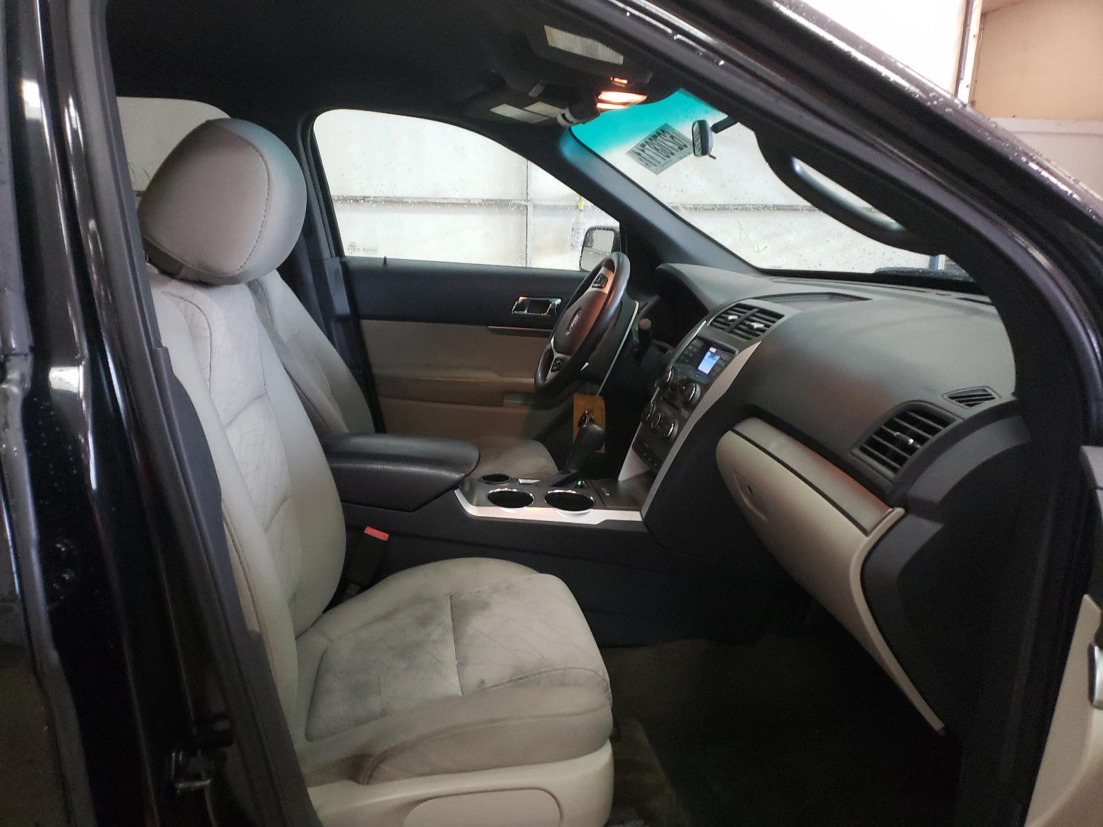 Photo 5 from auction – 2013 FORD EXPLORER with VIN 1FM5K7B94DGB76899