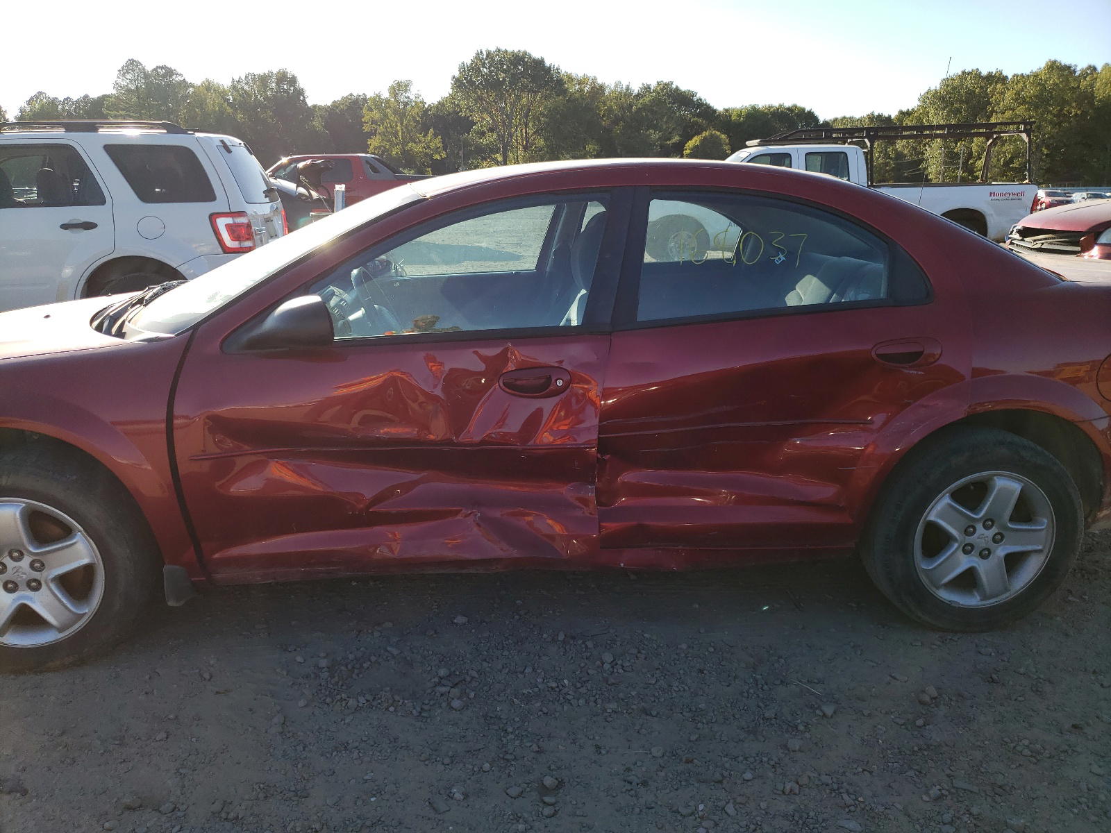 Photo 9 from auction – 2003 DODGE STRATUS SE with VIN 1B3EL46X93N533742