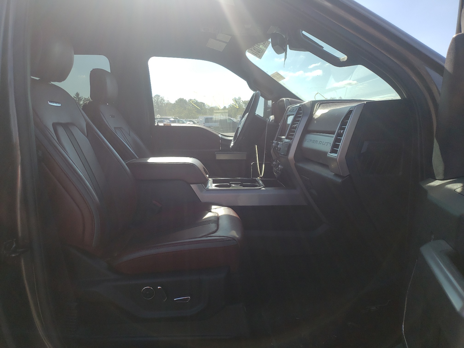 Photo 5 from auction – 2019 FORD F250 SUPER with VIN 1FT7W2BT0KEE15745