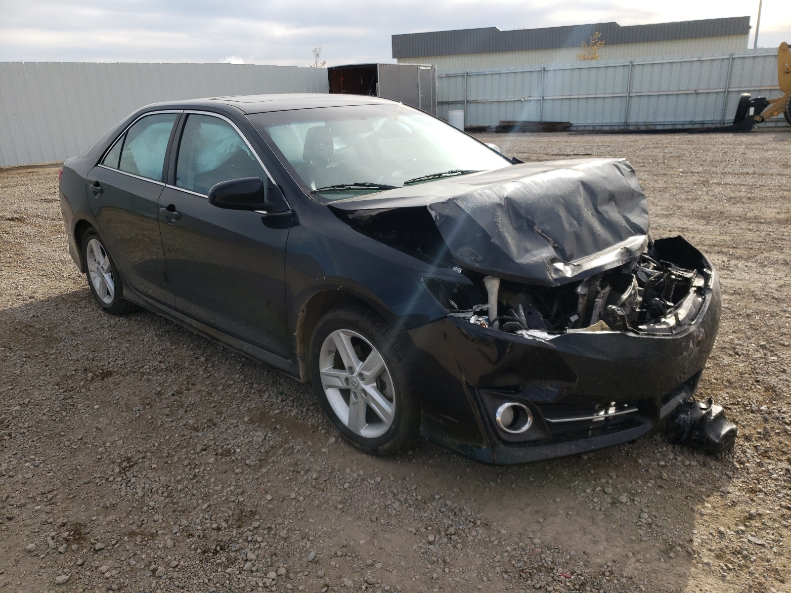 TOYOTA CAMRY L 2014 with VIN 4T1BF1FK4EU457346 - Photo from auction