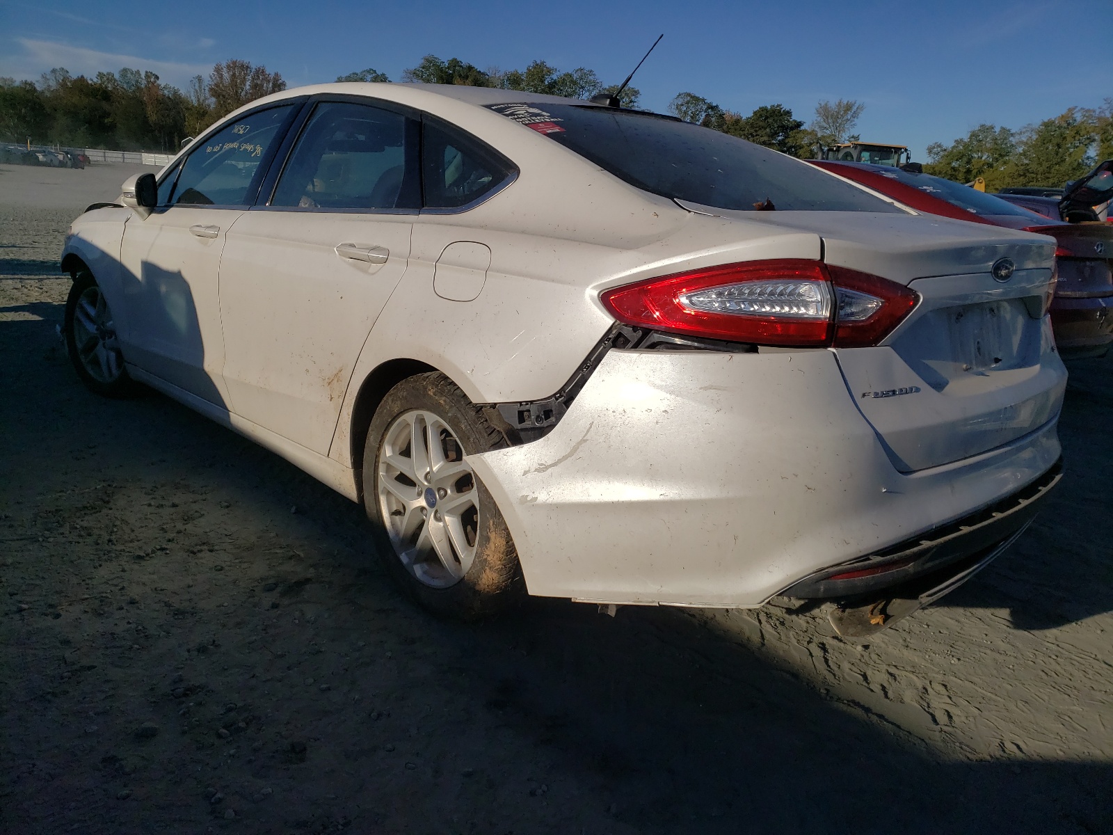 Photo 3 from auction – 2014 FORD FUSION SE with VIN 3FA6P0H7XER134034