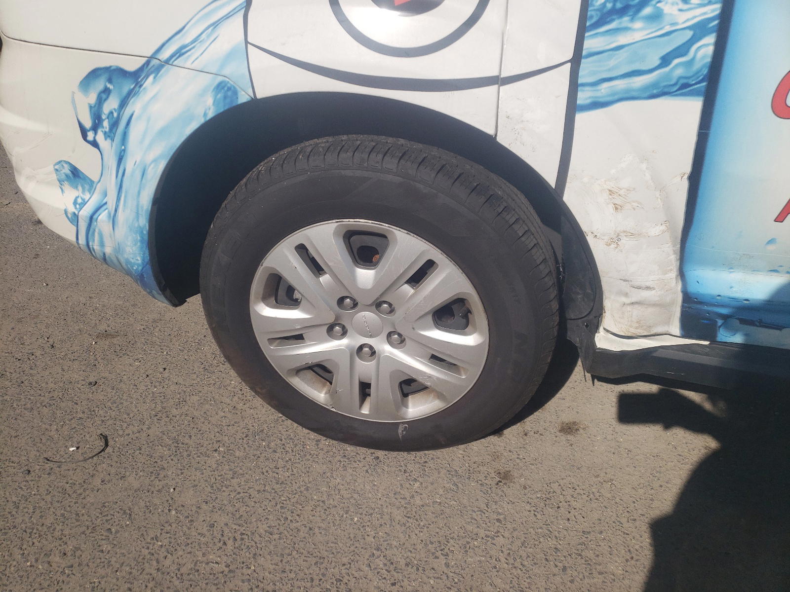 Photo 9 from auction – 2019 DODGE JOURNEY SE with VIN 3C4PDCAB2KT862548